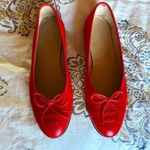 100% Authentic CHANEL Red Leather CC Captoe Ballet Flat Shoe 41 11